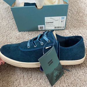 Carmel Atlantic Corduroy TOMS Size 8.5